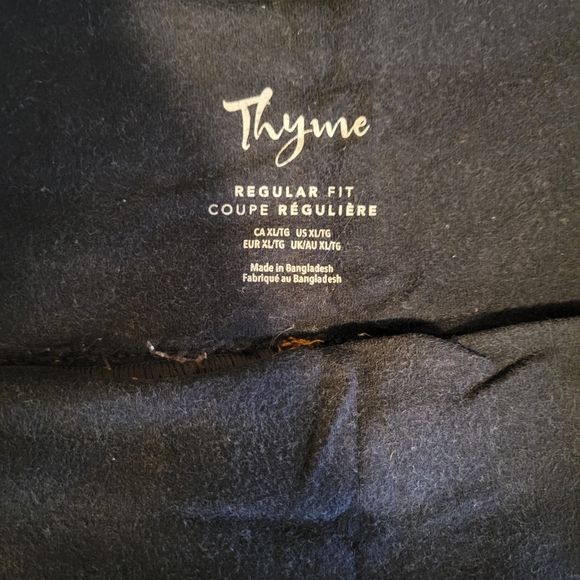 Thyme Maternity Jeans - Picture 3 of 4